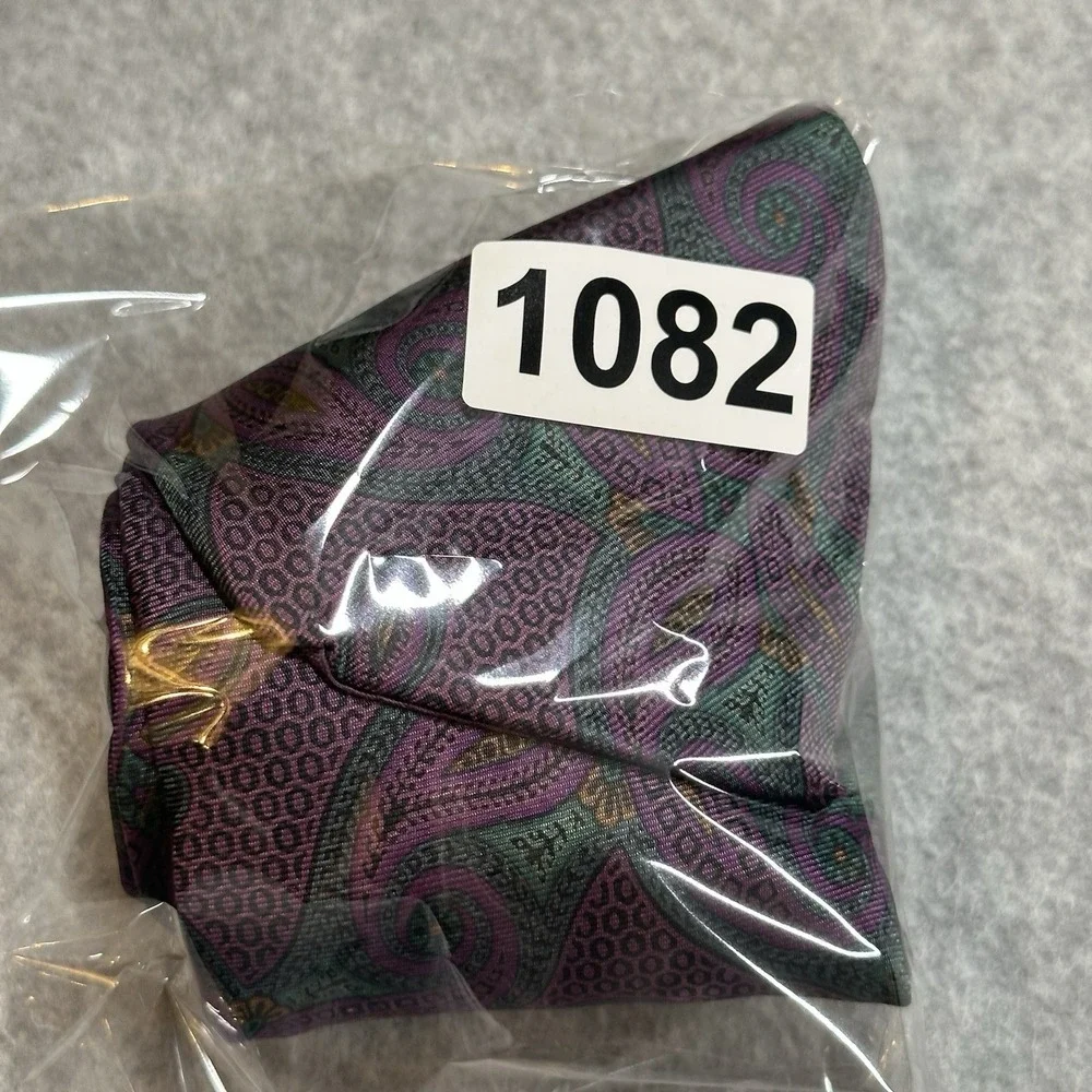 Vintage Guy Laroche Silk Tie Purple Green Paisley Designer Necktie‎ USA 56x3.4